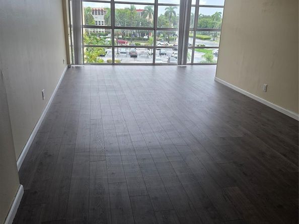 801 Three Islands Blvd 409, Hallandale Beach FL 33009
