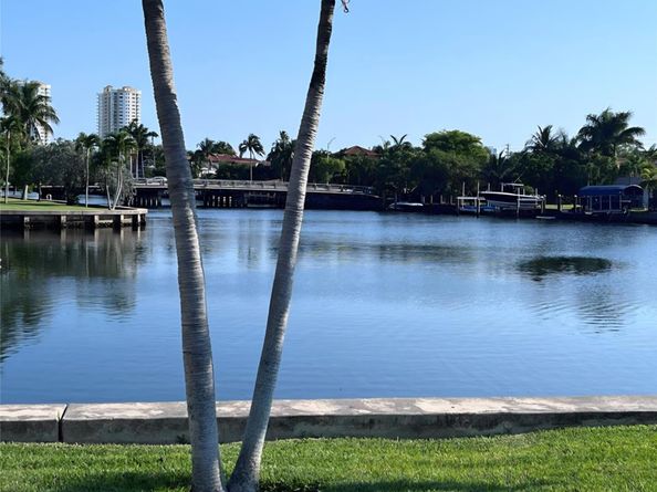 801 Three Islands Blvd 409, Hallandale Beach FL 33009