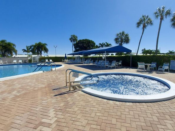 904 SW 5th Avenue, Boynton Beach FL 33426