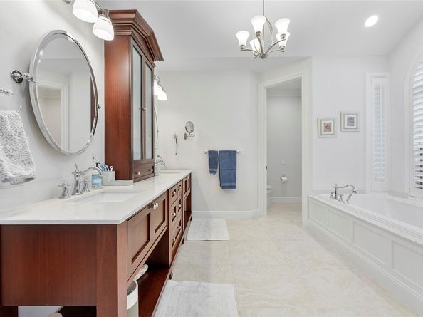 6745 NW 65th Ter, Parkland FL 33067