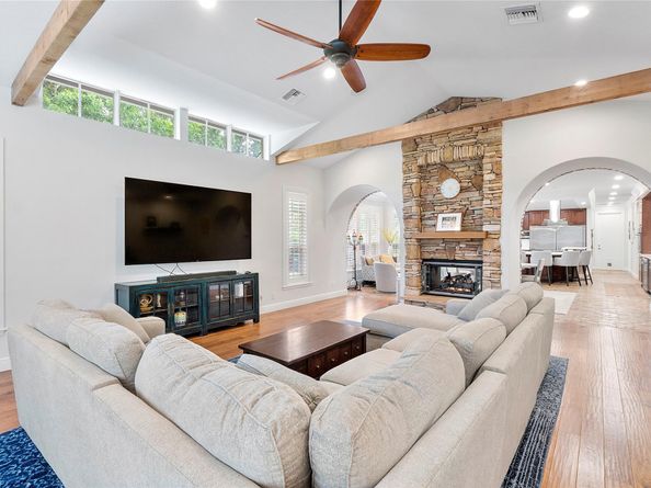 6745 NW 65th Ter, Parkland FL 33067