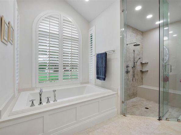 6745 NW 65th Ter, Parkland FL 33067