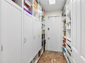 6745 NW 65th Ter, Parkland FL 33067
