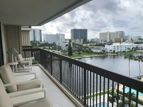 2900 NE 14th Street Cswy 907, Pompano Beach FL 33062