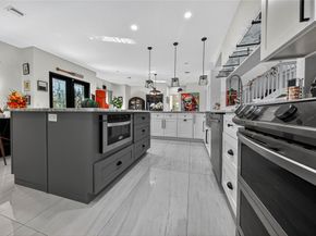 2211 NE 43 Street, Lighthouse Point FL 33064