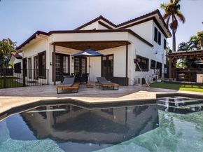 2211 NE 43 Street, Lighthouse Point FL 33064