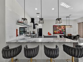 2211 NE 43 Street, Lighthouse Point FL 33064