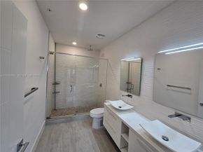 4500 NW 8th Place, Plantation FL 33317