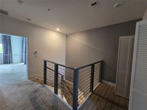 4500 NW 8th Place, Plantation FL 33317