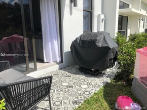 4500 NW 8th Place, Plantation FL 33317