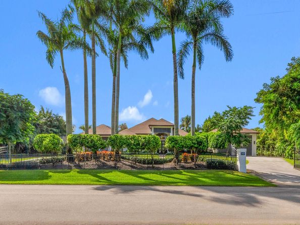 14439 Draft Horse Lane, Wellington FL 33414