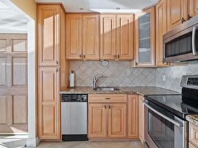 1839 Middle River Dr 503, Fort Lauderdale FL 33305