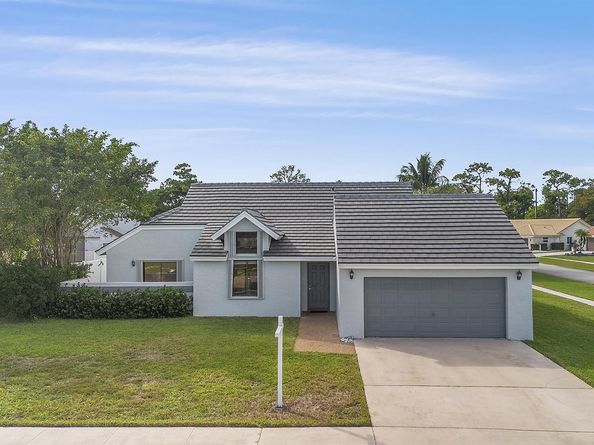 22301 Ensenada Way, Boca Raton FL 33433