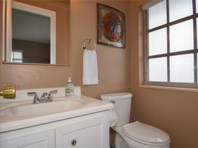 2221 NE 68th St 932, Fort Lauderdale FL 33308