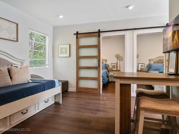 828 35th Street, West Palm Beach FL 33407