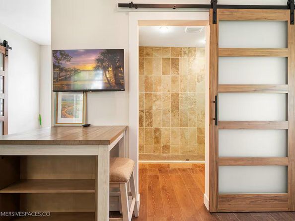 828 35th Street, West Palm Beach FL 33407