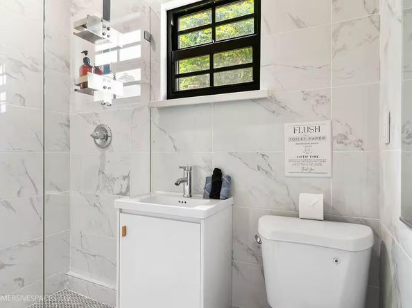 828 35th Street, West Palm Beach FL 33407