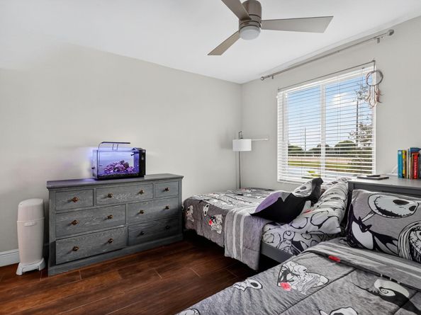 18676 SW 16th St, Pembroke Pines FL 33029