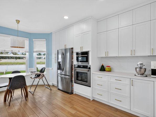 18676 SW 16th St, Pembroke Pines FL 33029