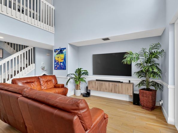 18676 SW 16th St, Pembroke Pines FL 33029