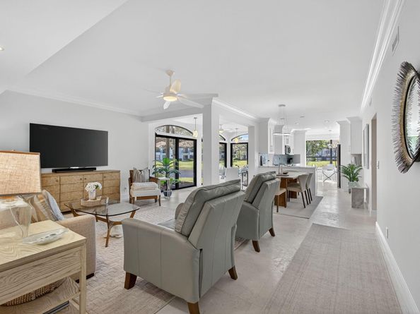 16050 W Bay Drive 155, Jupiter FL 33477