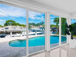 2331 SE 14th Street, Pompano Beach FL 33062