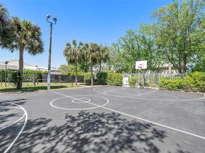 5679 NW 99th Lane, Coral Springs FL 33076