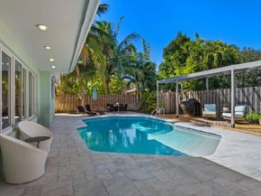 5613 Madison St, Hollywood FL 33023