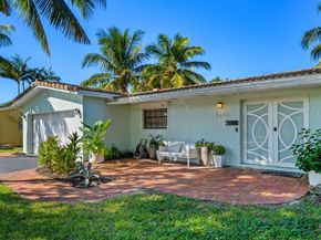 5613 Madison St, Hollywood FL 33023