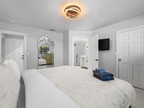 5613 Madison St, Hollywood FL 33023