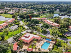 8310 Casa Del Lago 1A, Boca Raton FL 33433