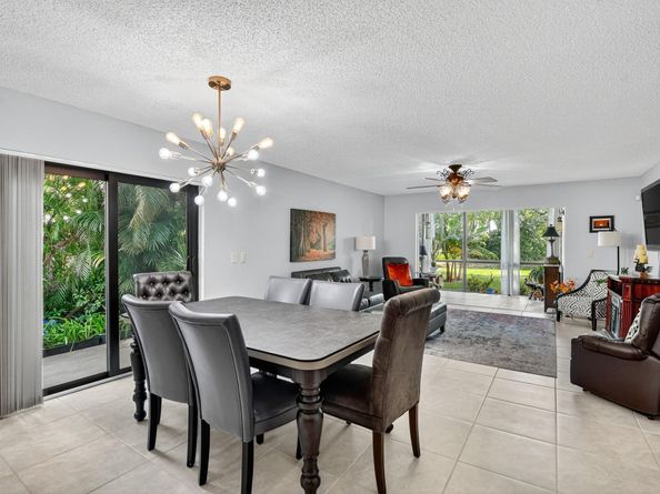 8310 Casa Del Lago 1A, Boca Raton FL 33433