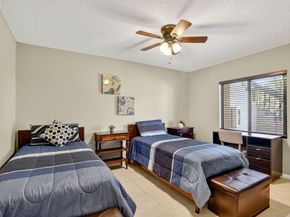 8310 Casa Del Lago 1A, Boca Raton FL 33433