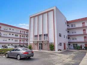 4000 NW 44th Avenue 301, Lauderdale Lakes FL 33319