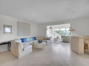 4000 NW 44th Avenue 301, Lauderdale Lakes FL 33319