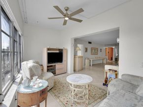 4000 NW 44th Avenue 301, Lauderdale Lakes FL 33319