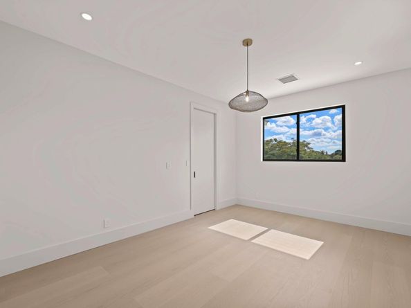 1701 N Swinton Avenue, Delray Beach FL 33444