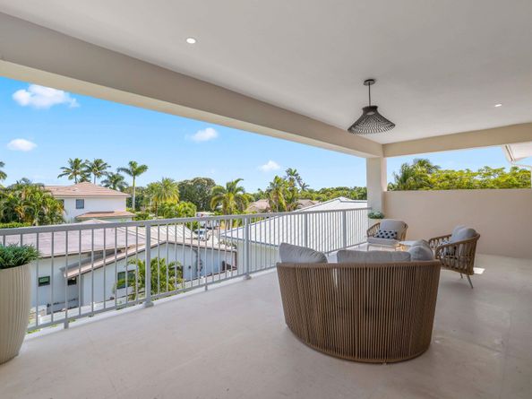 1701 N Swinton Avenue, Delray Beach FL 33444