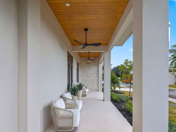 1701 N Swinton Avenue, Delray Beach FL 33444