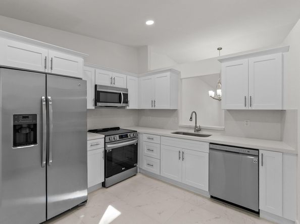 8273 Springtree Road, Boca Raton FL 33496