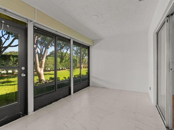 8273 Springtree Road, Boca Raton FL 33496