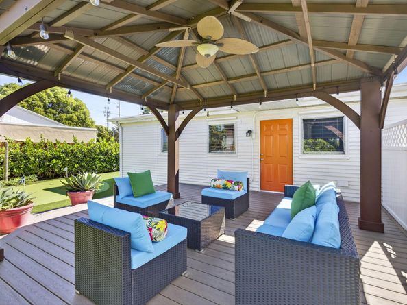 6916 Garden Avenue, West Palm Beach FL 33405