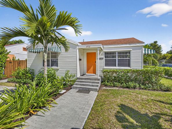 6916 Garden Avenue, West Palm Beach FL 33405