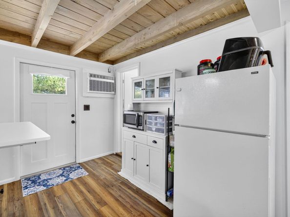 6916 Garden Avenue, West Palm Beach FL 33405