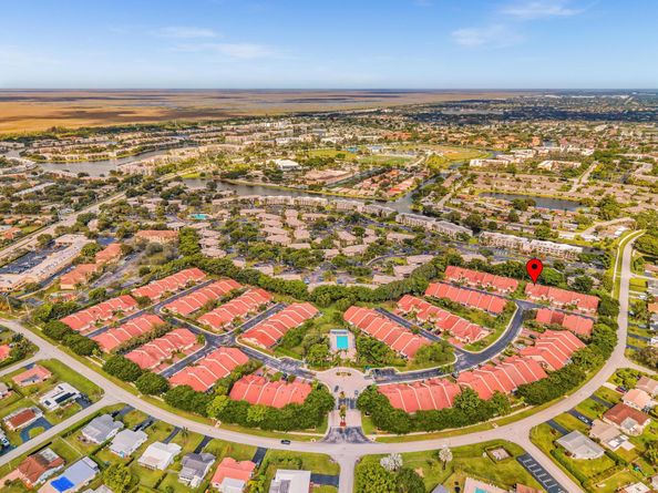 9714 S Malvern Dr 9714, Tamarac FL 33321