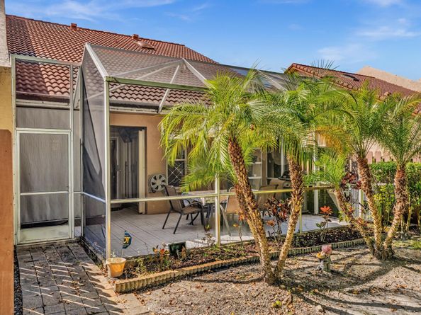 9714 S Malvern Dr 9714, Tamarac FL 33321