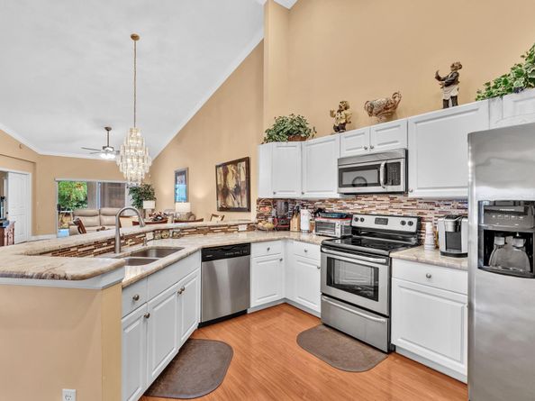 9714 S Malvern Dr 9714, Tamarac FL 33321