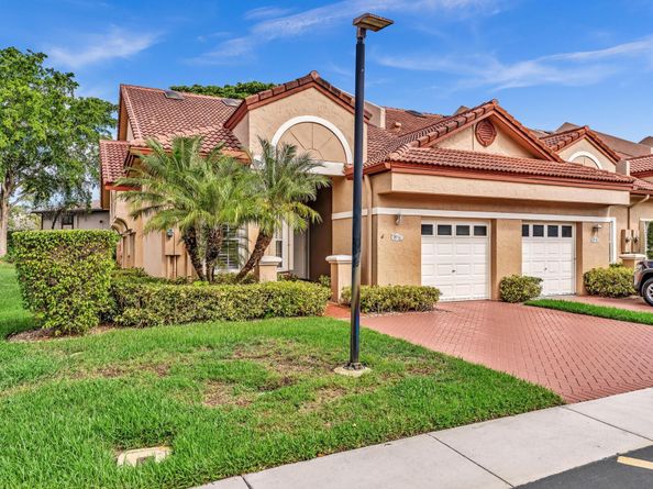 9714 S Malvern Dr 9714, Tamarac FL 33321