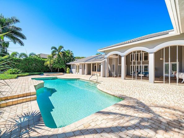 2980 Le Bateau Drive, Palm Beach Gardens FL 33410