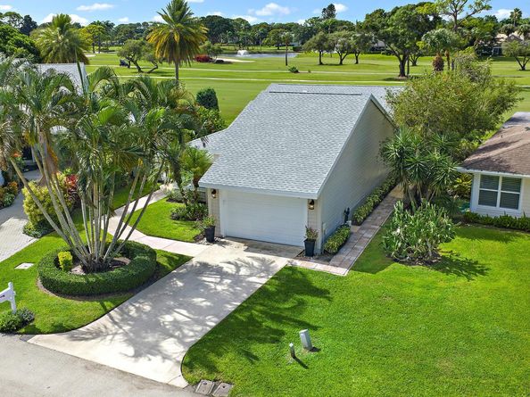 6642 S Pine Court, Palm Beach Gardens FL 33418